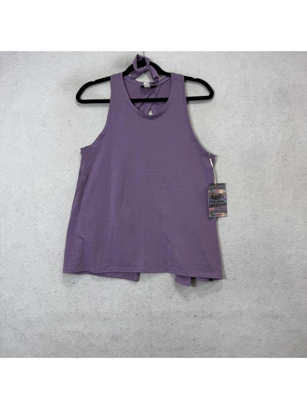 Kind Apparel Tank Top Womens Medium Purple Open Back Crew Neck Athletic Workout